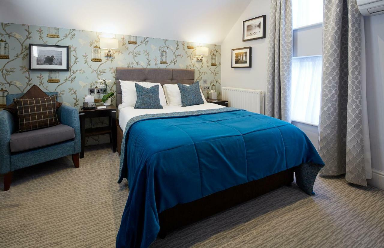 Mandolay Hotel Гилдфорд Екстериор снимка